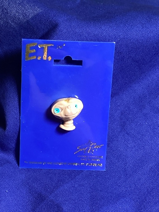 Other - E.T. Vintage Pin